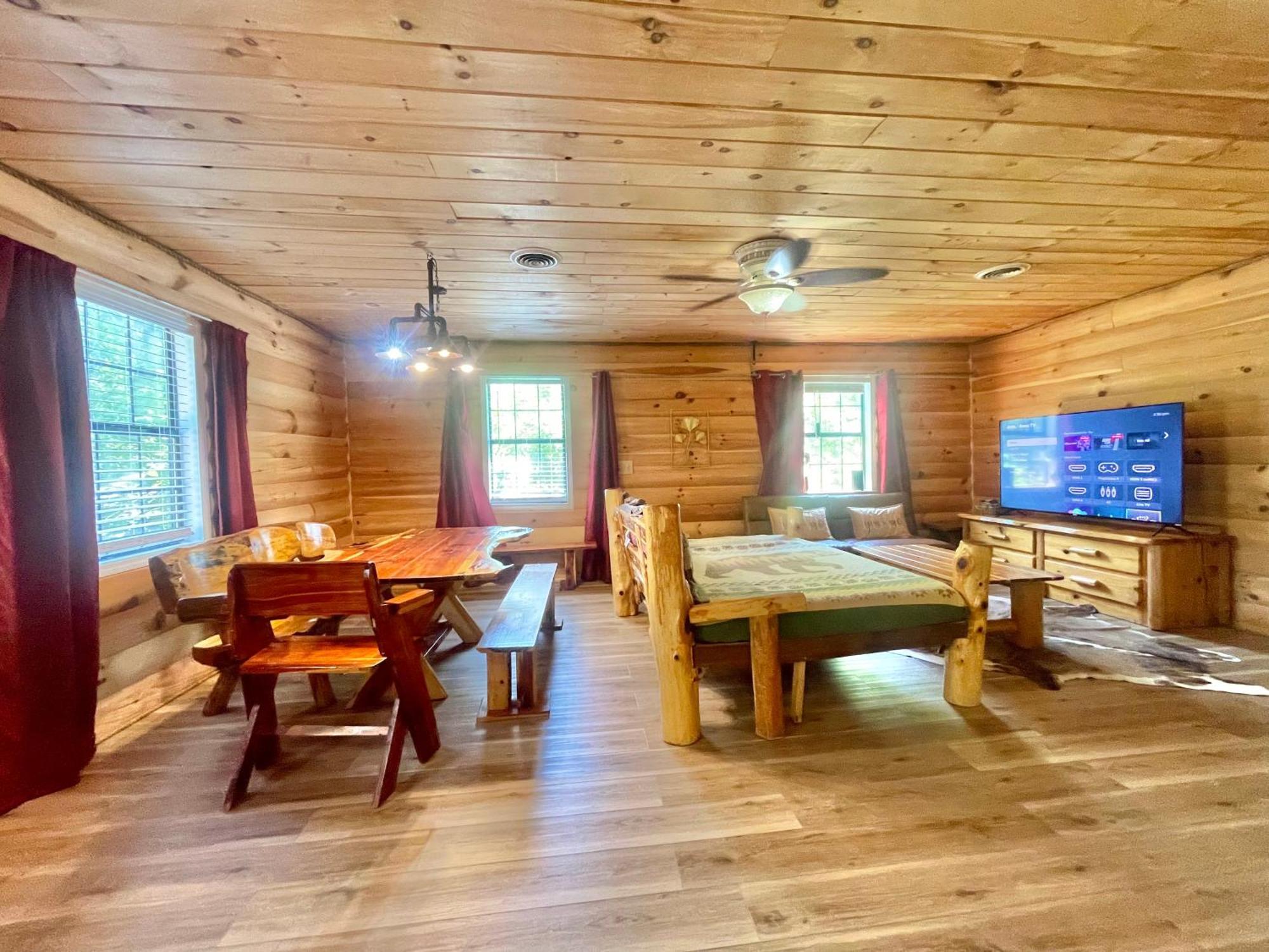 セバービル Wild Reindeer 5Min From Parkway Hottub Firepitヴィラ エクステリア 写真